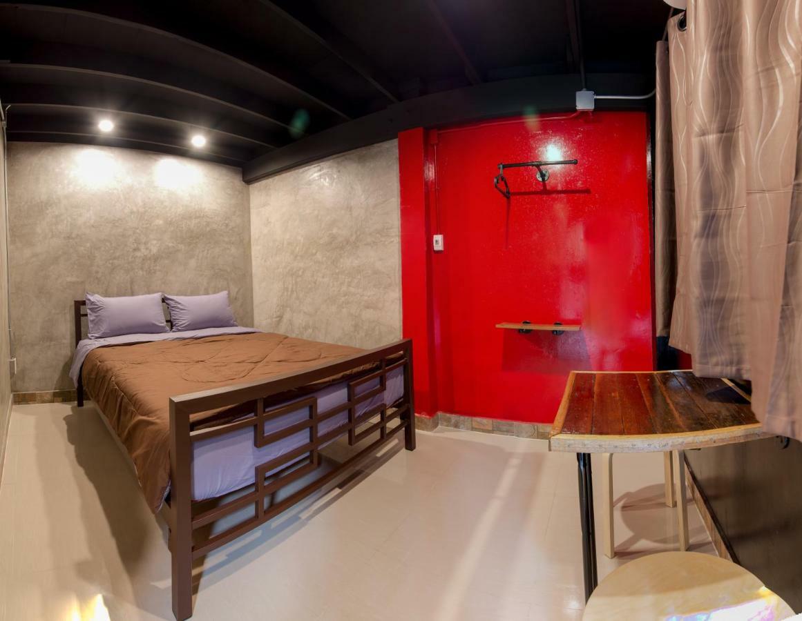 Deluxe Queen Suite,894532633:JPEG