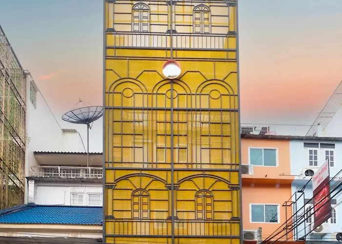 Khaosan Station (Adults Only)Hostel